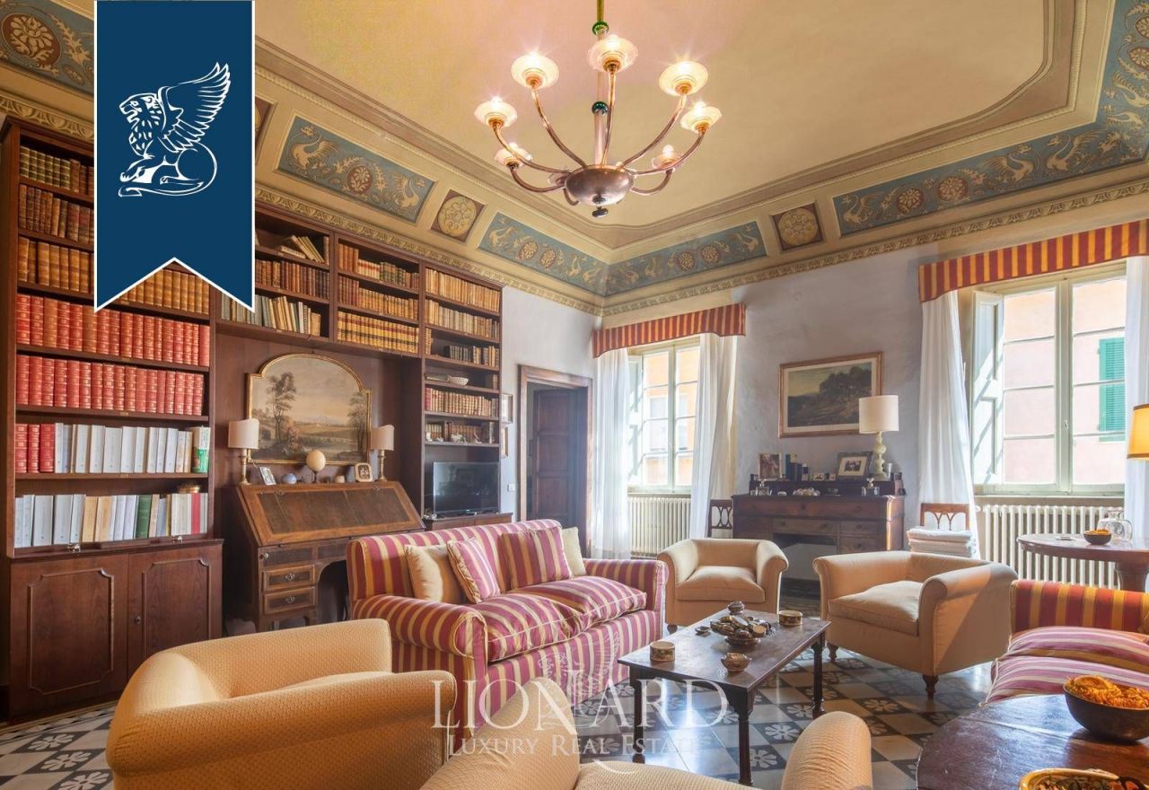 Дом в Вольтерре, Италия, 1 000 м² - фото 3