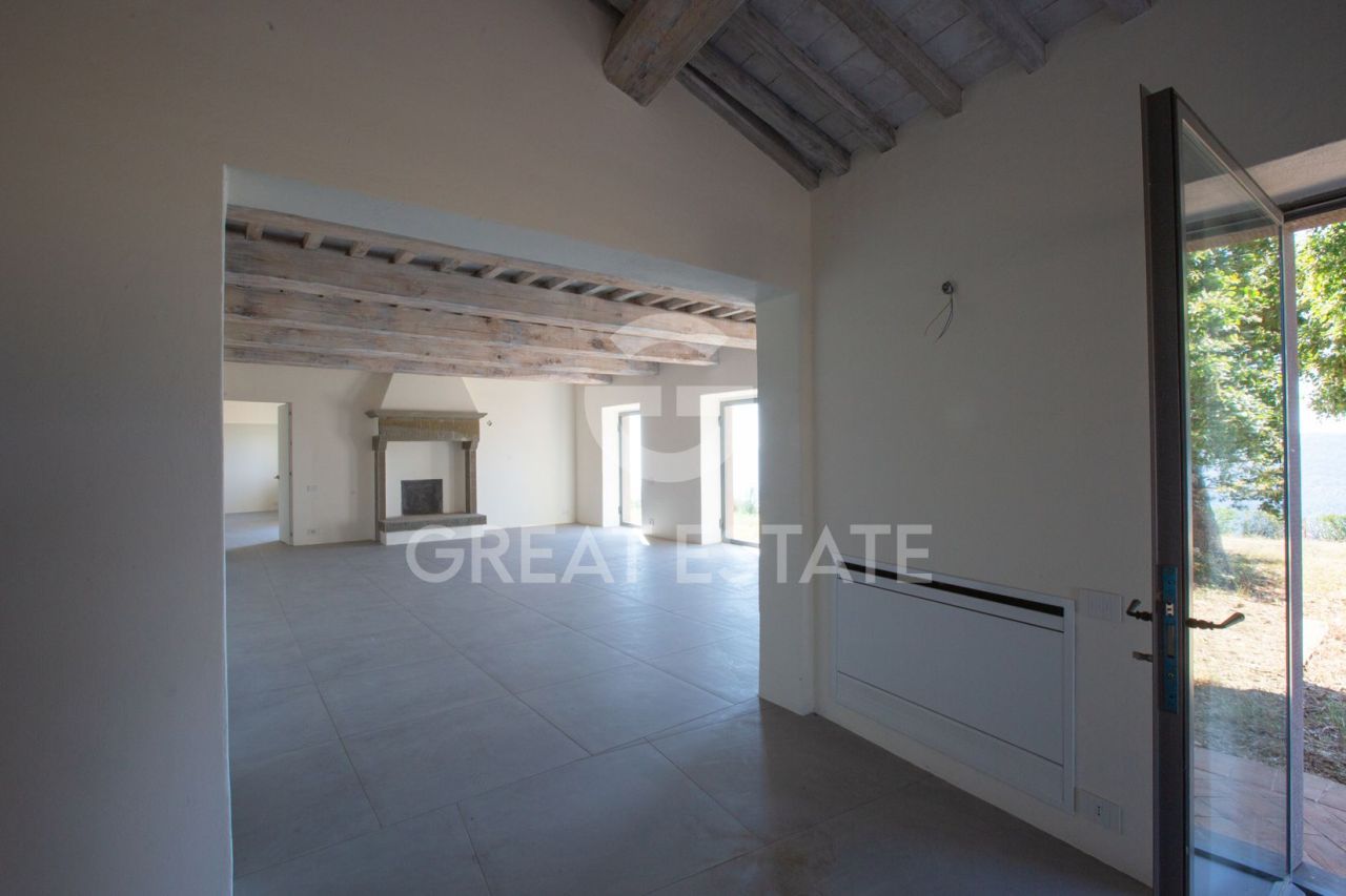 Дом в Читта-ди-Кастелло, Италия, 247 м² - фото 11