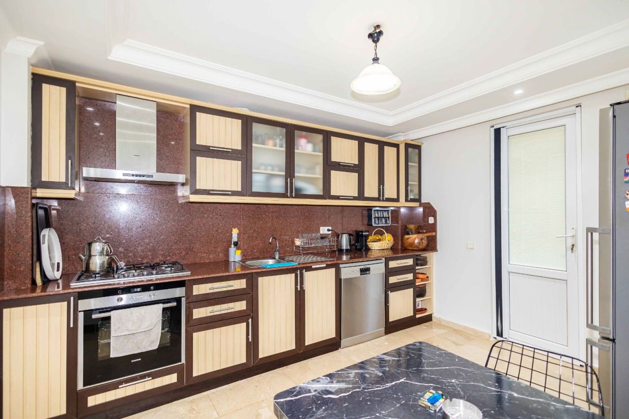 Апартаменты в Алании, Турция, 250 м² - фото 5