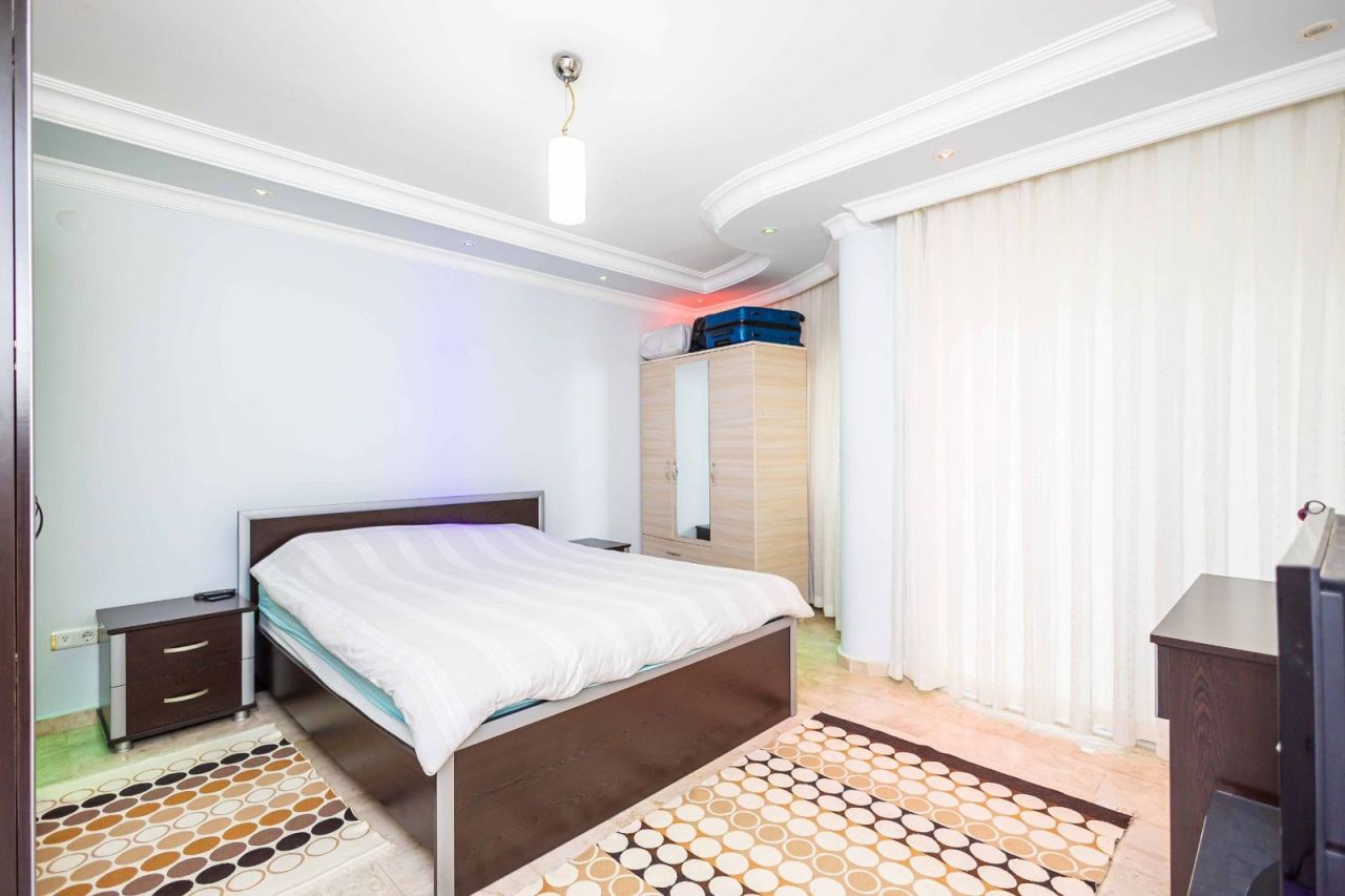 Апартаменты в Алании, Турция, 250 м² - фото 8