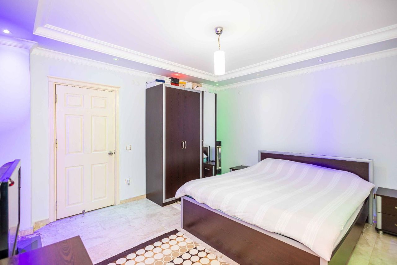 Апартаменты в Алании, Турция, 250 м² - фото 9