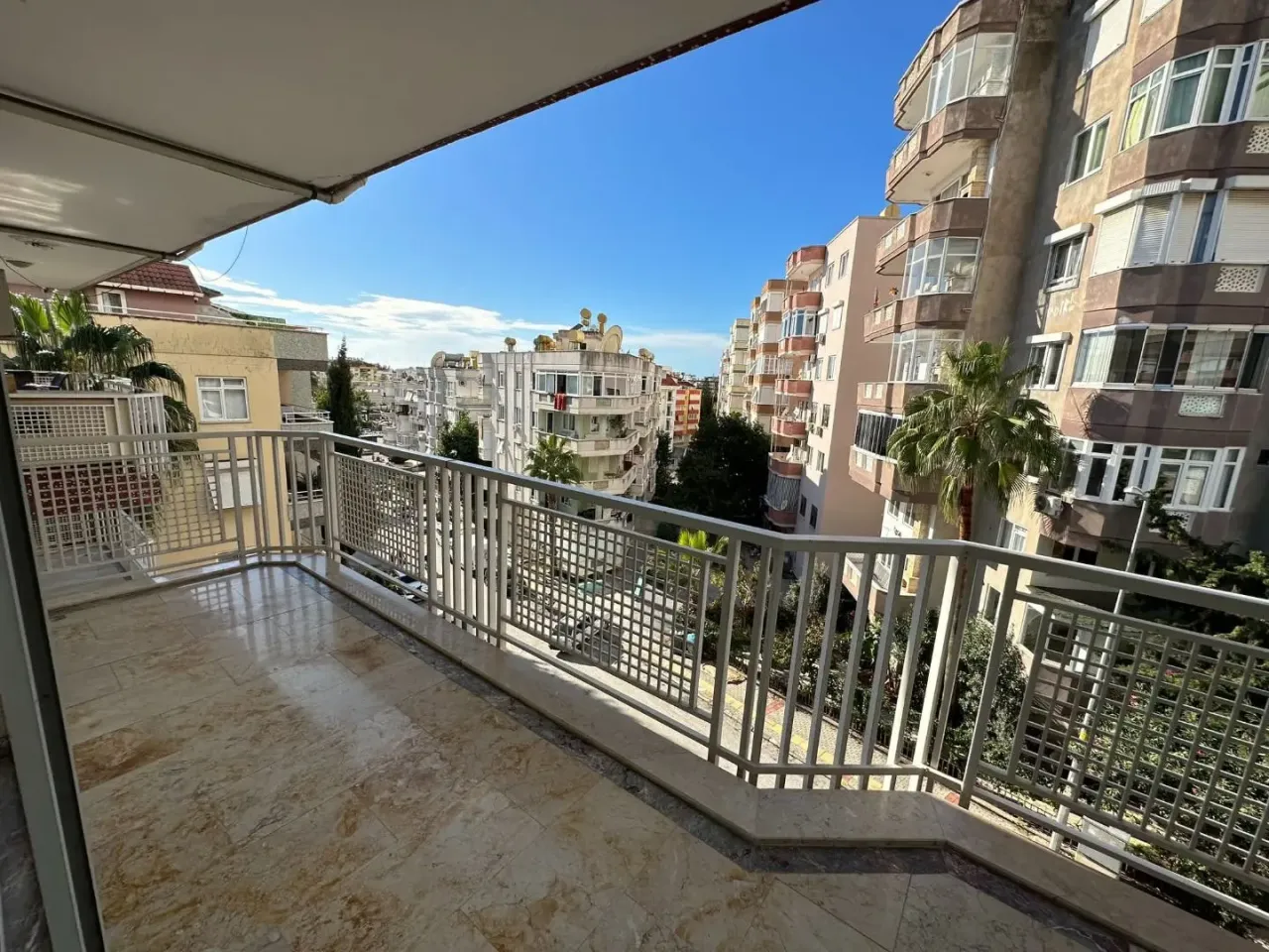 Апартаменты в Алании, Турция, 110 м² - фото 15