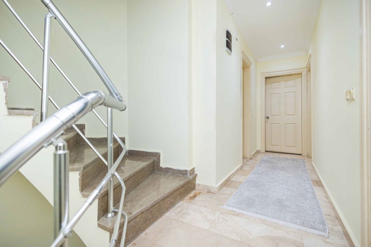 Апартаменты в Алании, Турция, 250 м² - фото 17