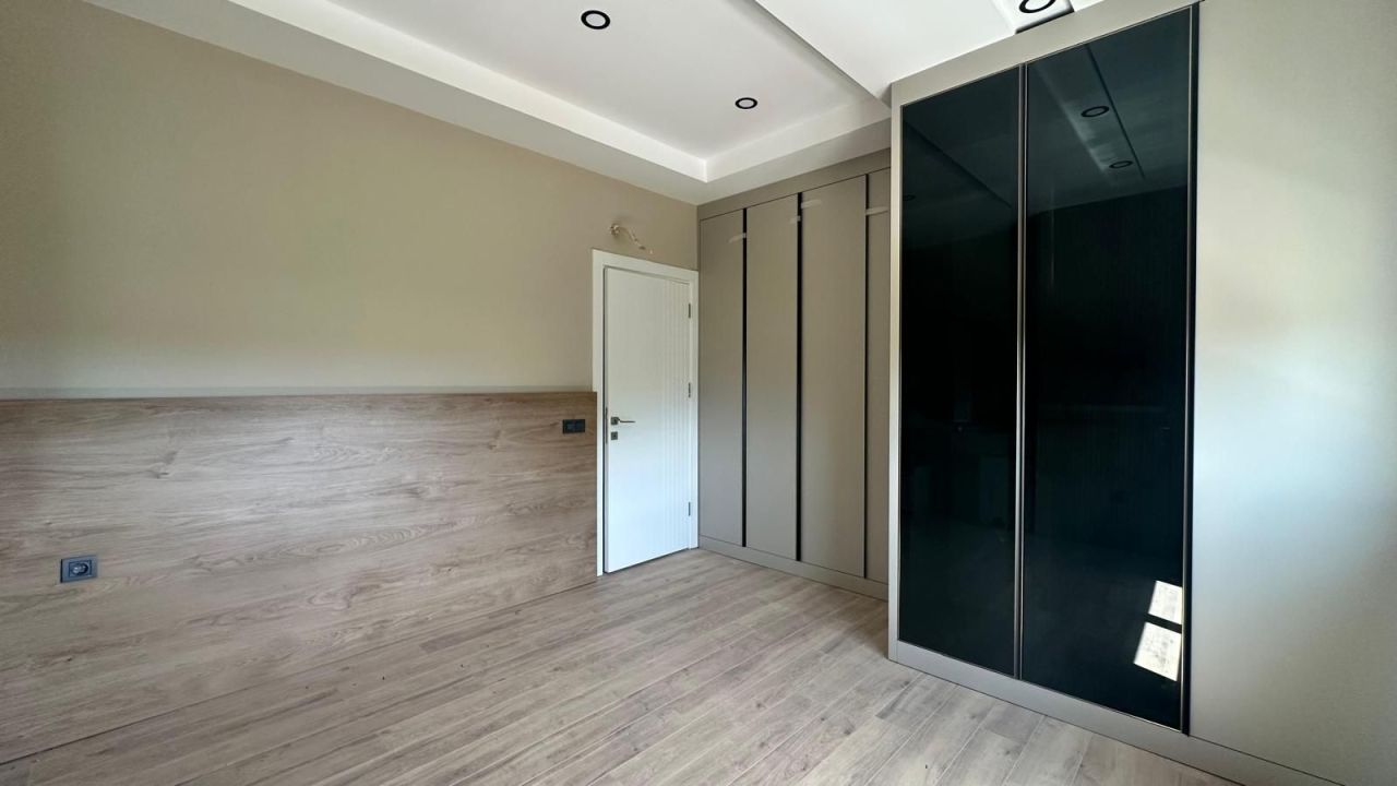 Вилла в Анталии, Турция, 250 м² - фото 11