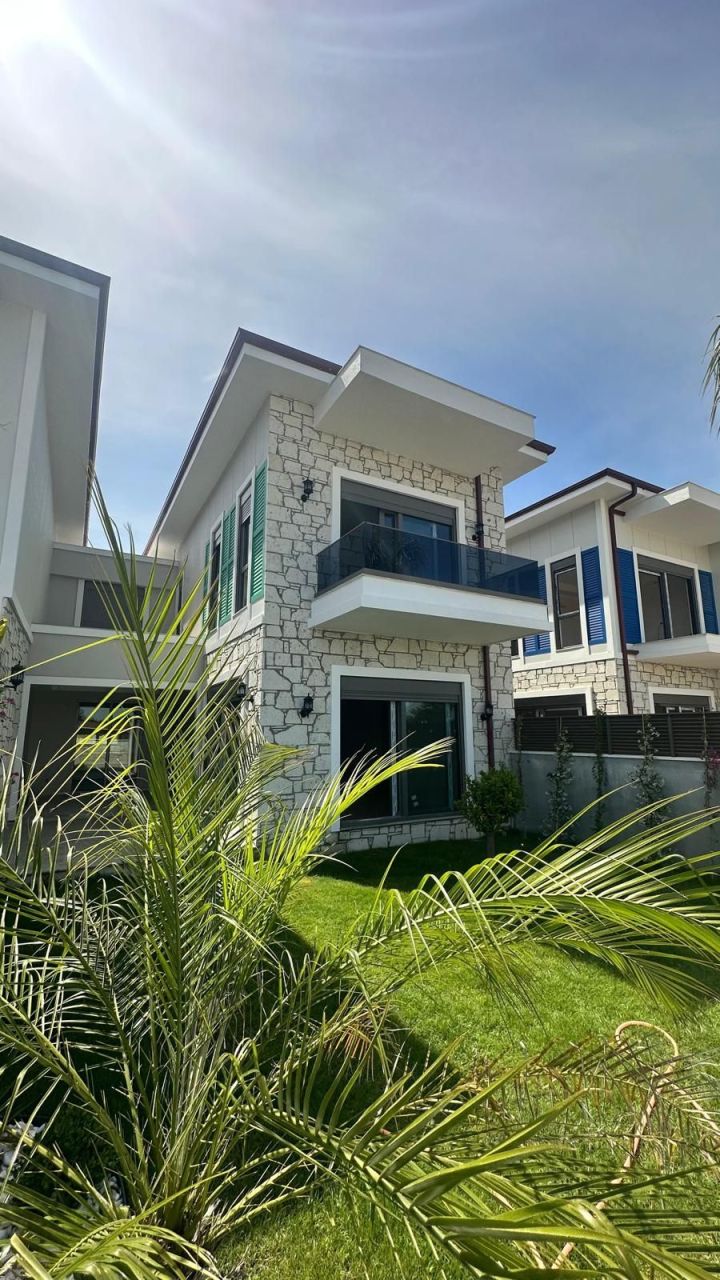 Вилла в Анталии, Турция, 250 м² - фото 2