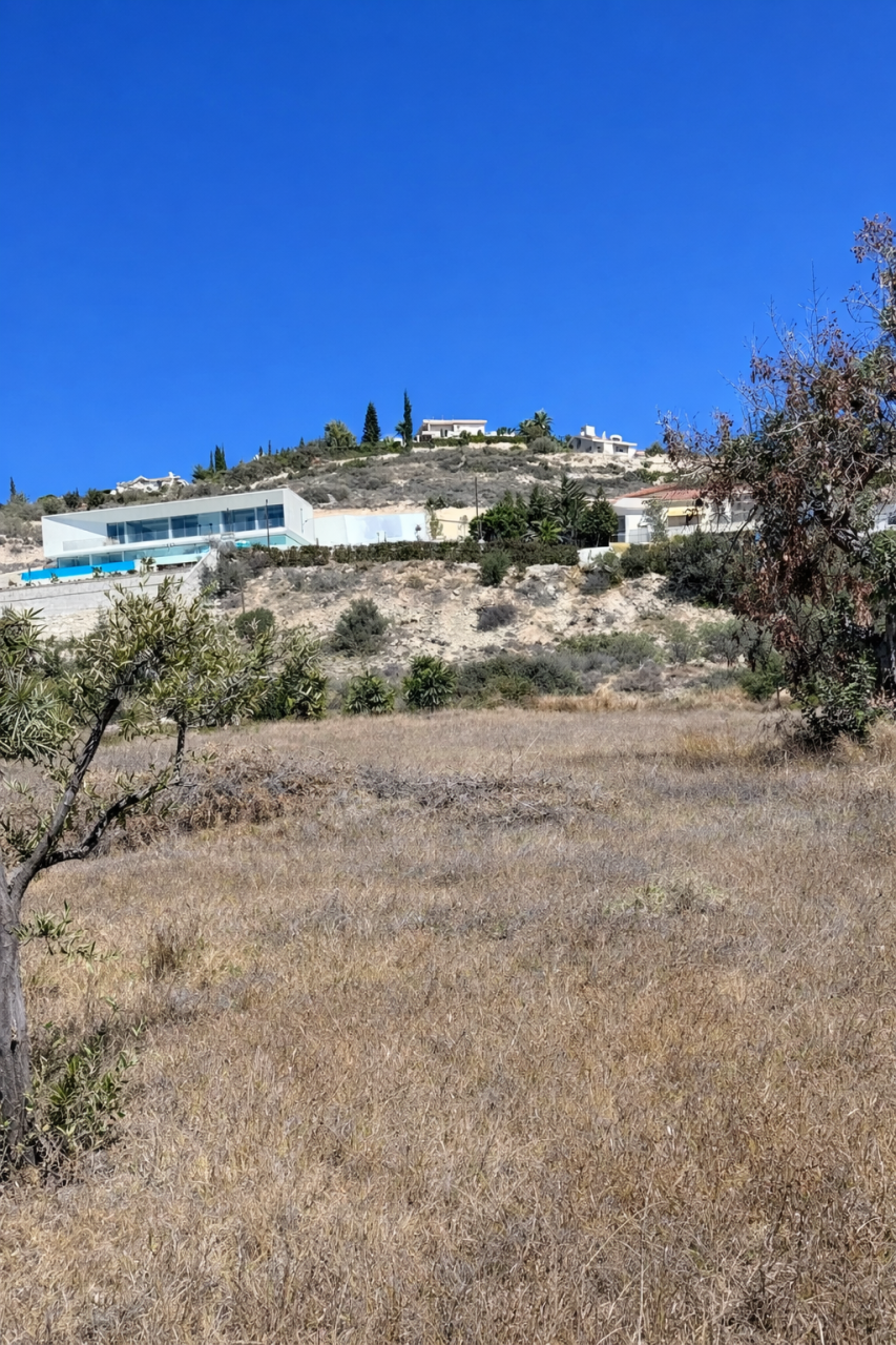 Земля в Агиос Тихоне, Кипр, 3 030 м² - фото 8