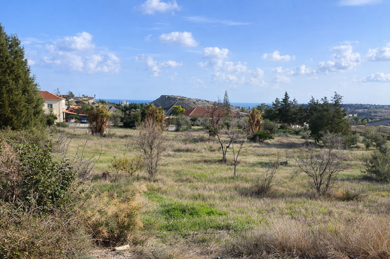 Земля в Агиос Тихоне, Кипр, 3 030 м² - фото 2