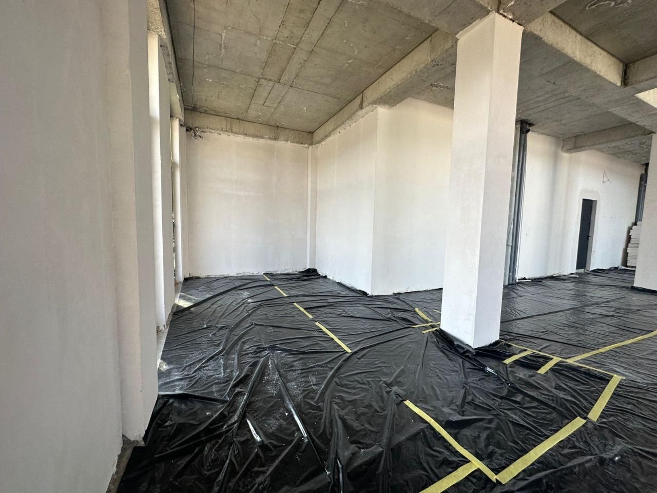 Коммерческая недвижимость в Тбилиси, Грузия, 4 000 м² - фото 3