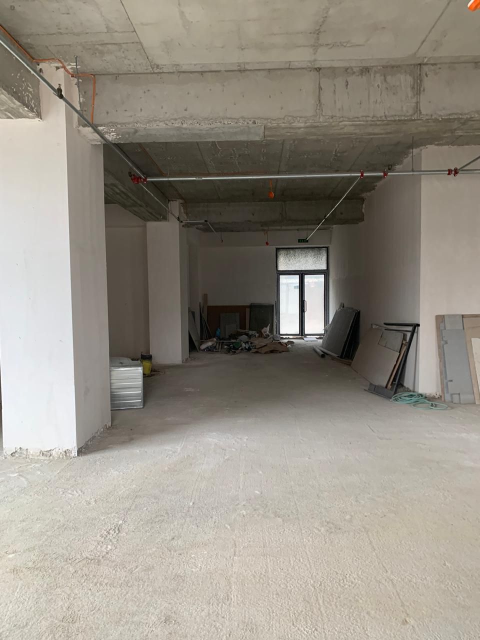 Коммерческая недвижимость в Тбилиси, Грузия, 205 м² - фото 2