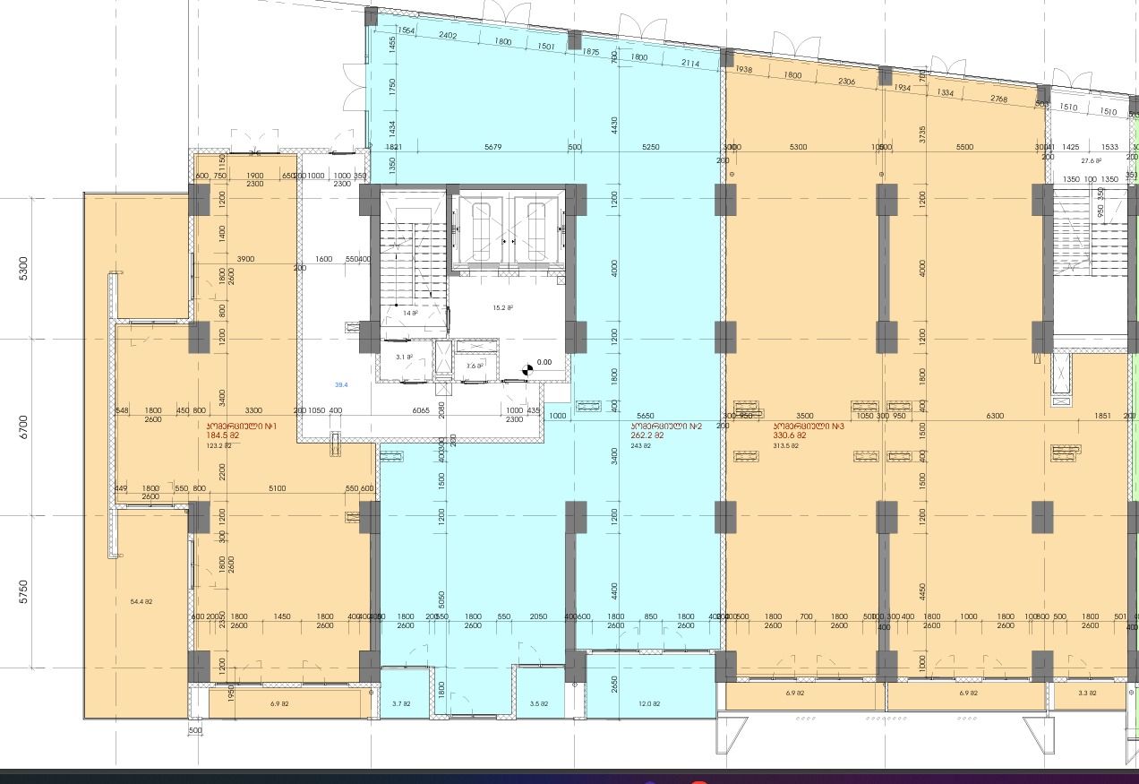 Коммерческая недвижимость в Тбилиси, Грузия, 777 м² - фото 1