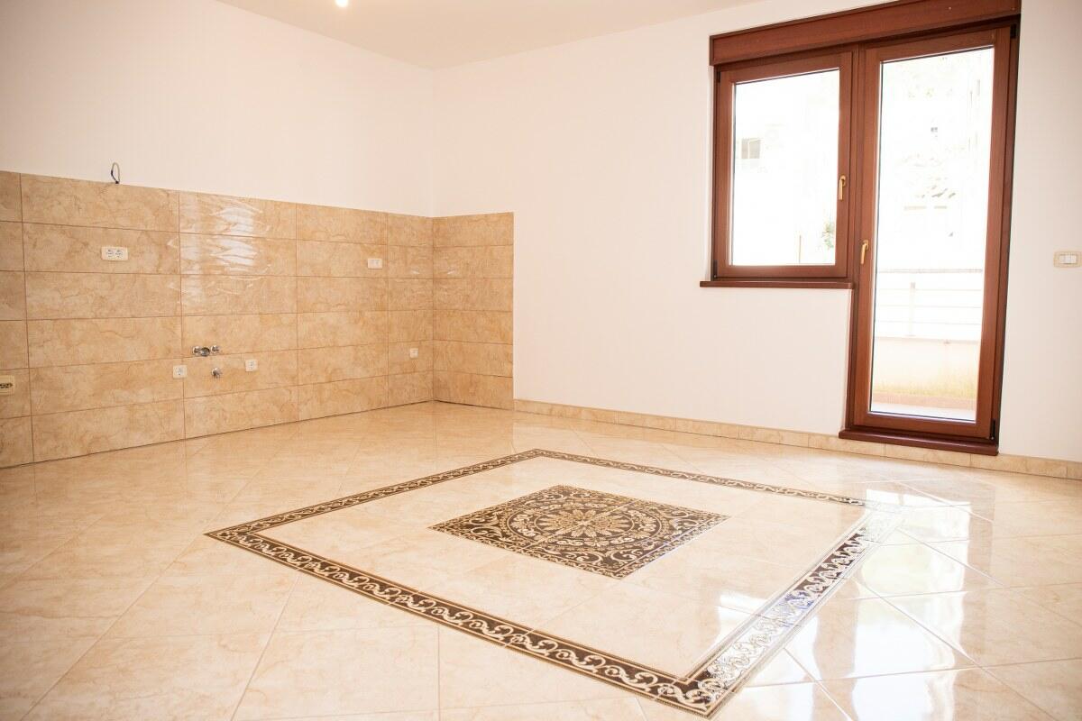 Квартира в Бечичи, Черногория, 69 м² - фото 3