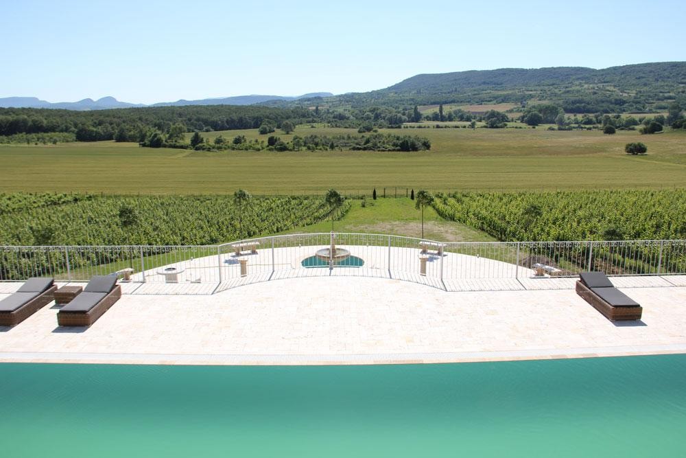 Отель, гостиница Monoszló, Венгрия, 2 437 м² - фото 14