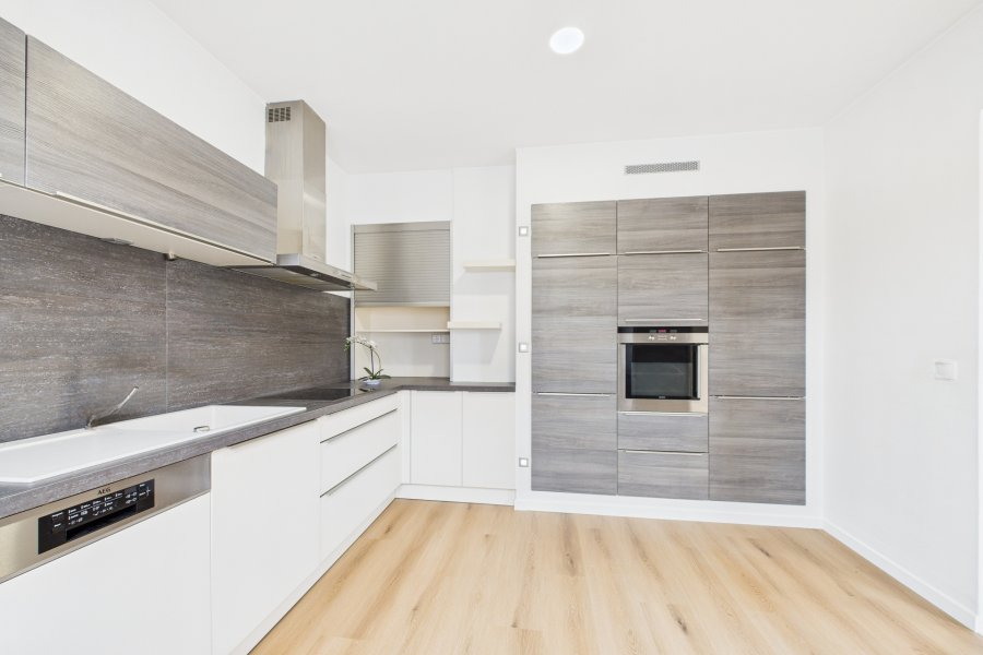 Квартира в Люксембурге, Люксембург, 93 м² - фото 1