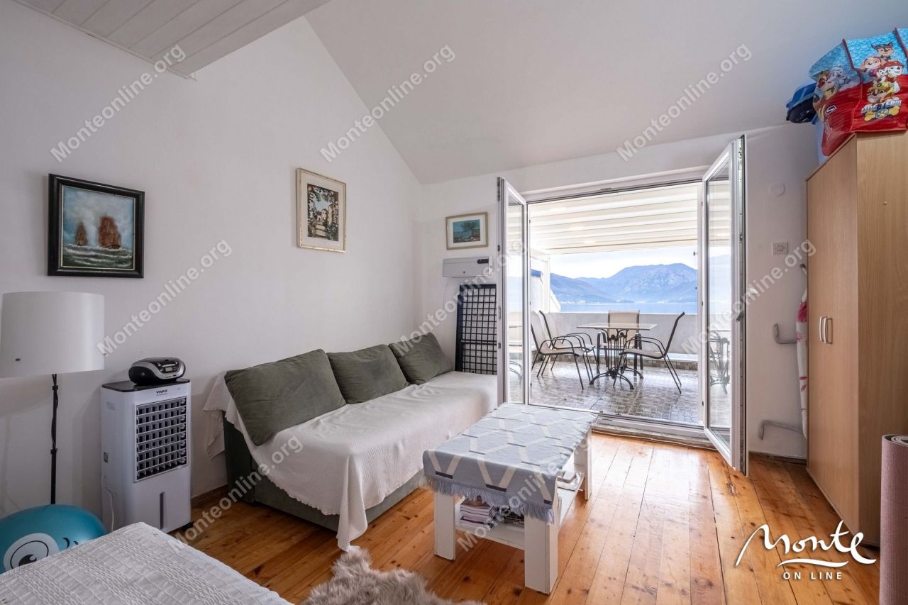 Апартаменты в Крашичах, Черногория, 55 м² - фото 4