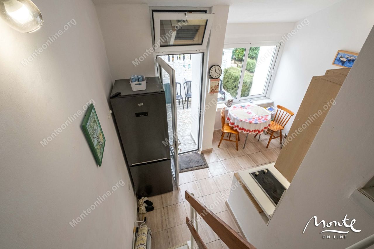 Апартаменты в Крашичах, Черногория, 55 м² - фото 14