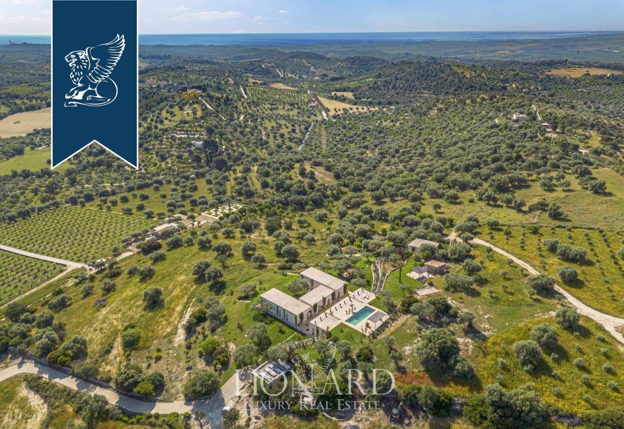 Вилла в Ното, Италия, 630 м² - фото 4