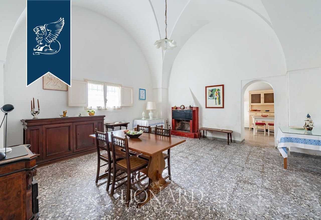 Дом в Бриндизи, Италия, 2 400 м² - фото 16