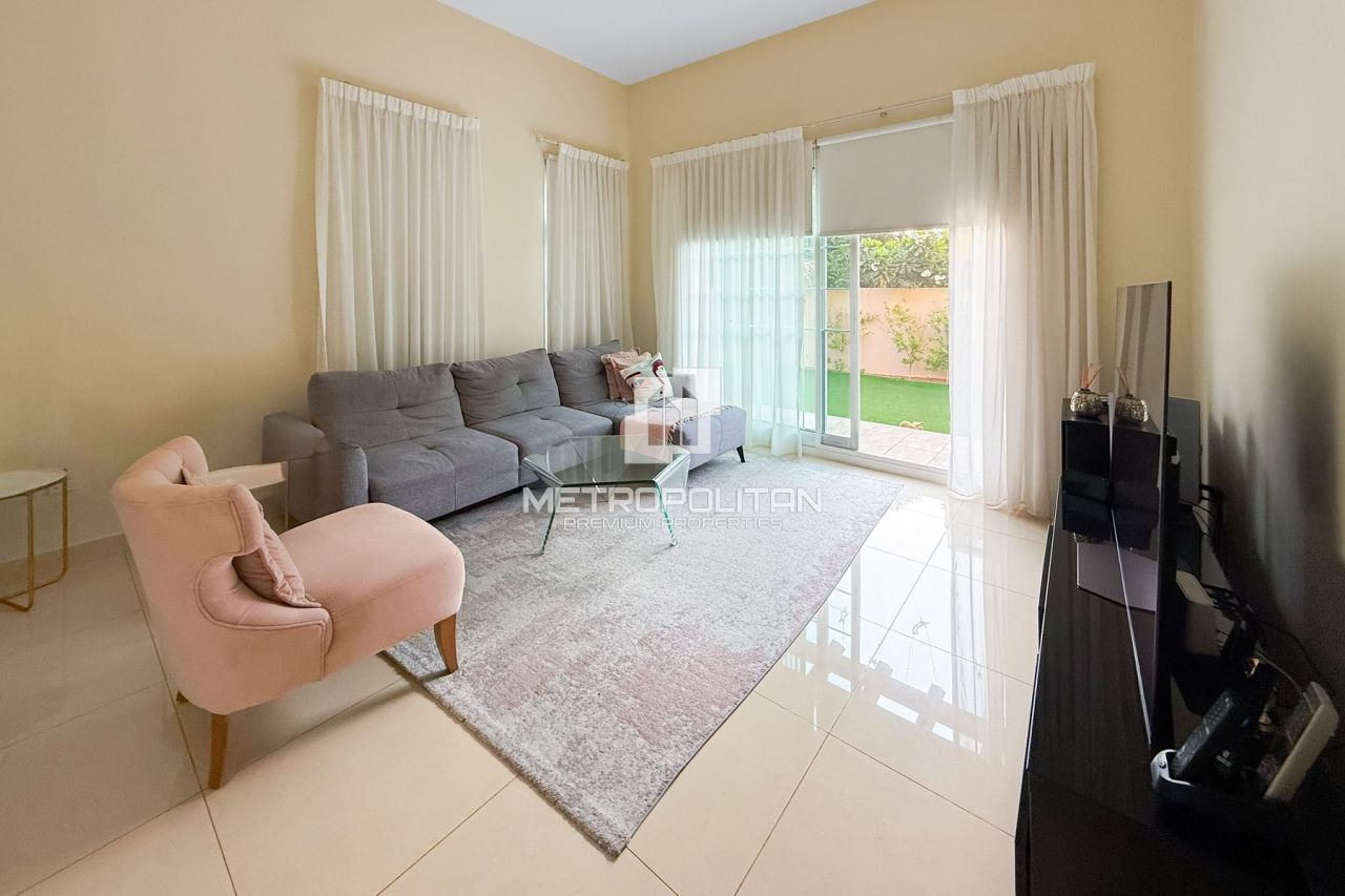 Вилла в Дубае, ОАЭ, 396 м² - фото 8