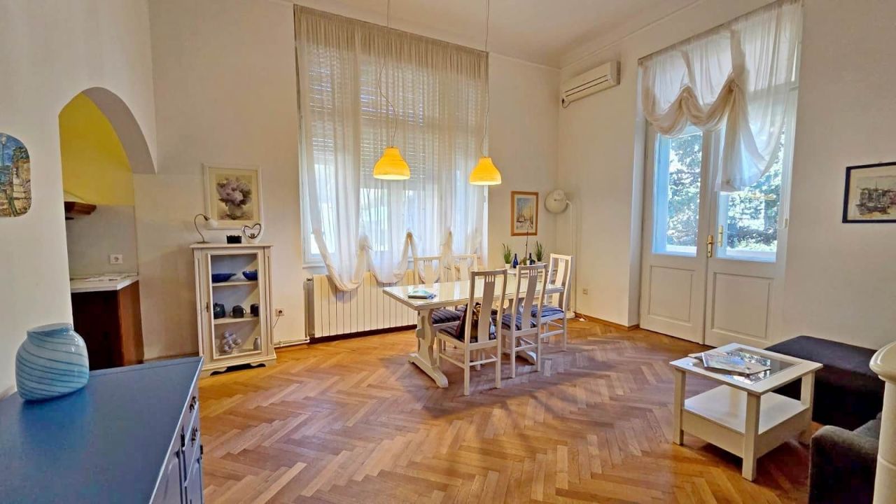 Вилла в Опатии, Хорватия, 109 м² - фото 1