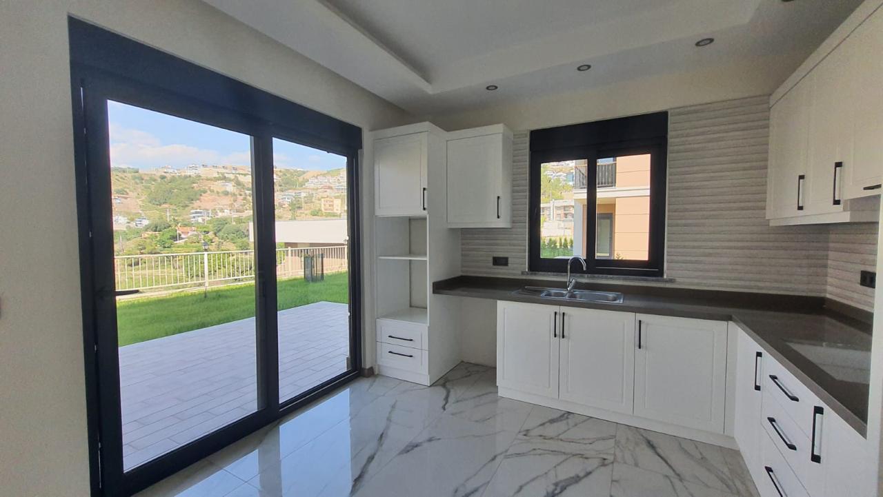 Вилла в Алании, Турция, 250 м² - фото 4