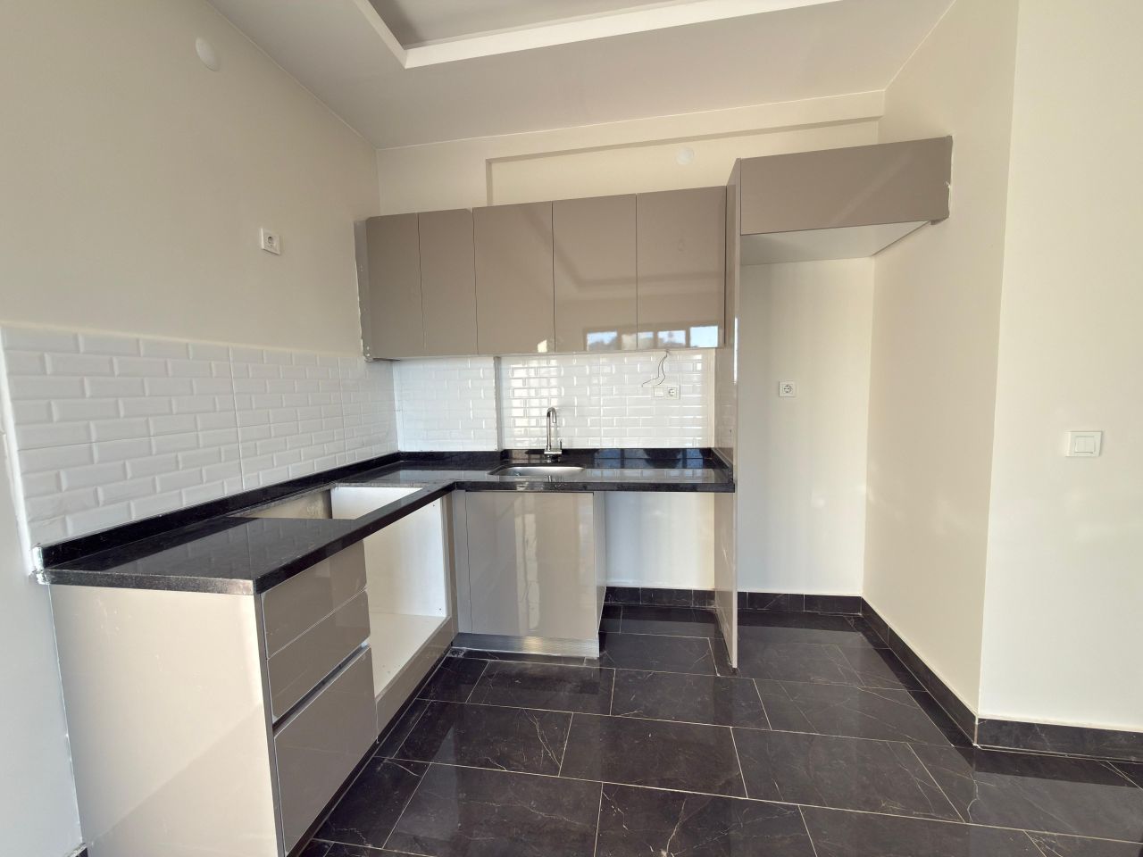 Апартаменты в Алании, Турция, 58 м² - фото 12