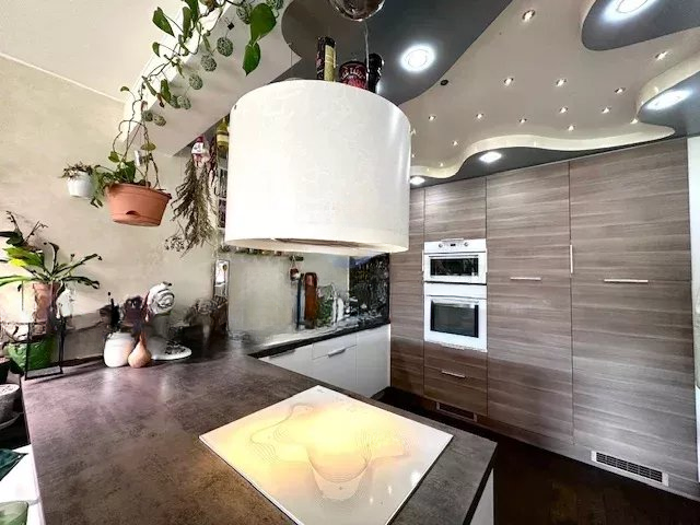 Квартира в Люксембурге, Люксембург, 65 м² - фото 1