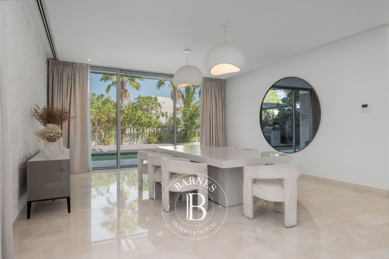 Вилла в Дубае, ОАЭ, 748.6 м² - фото 8