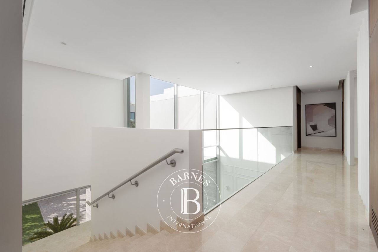 Вилла в Дубае, ОАЭ, 748.6 м² - фото 9