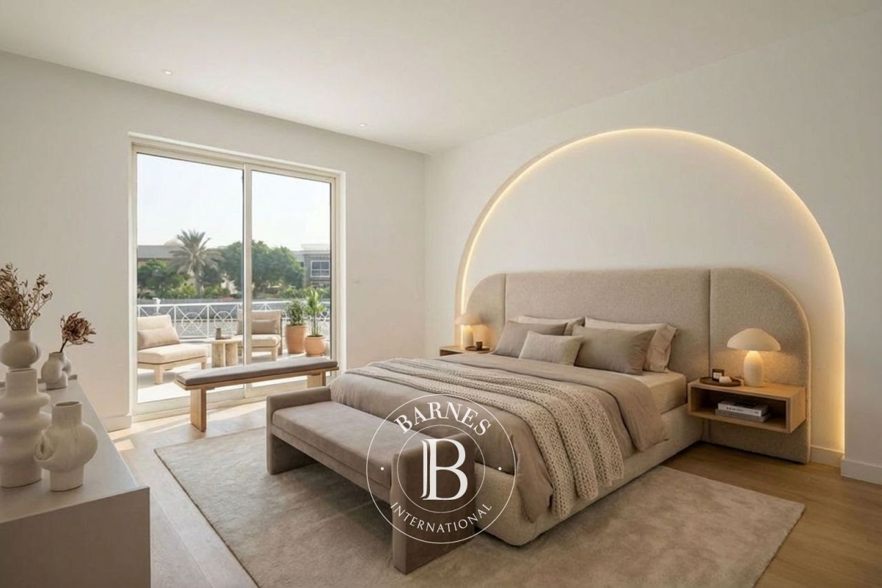 Вилла в Дубае, ОАЭ, 390.2 м² - фото 15