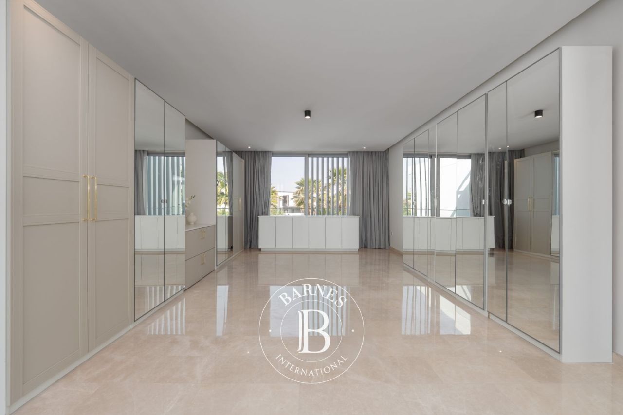 Вилла в Дубае, ОАЭ, 748.6 м² - фото 15