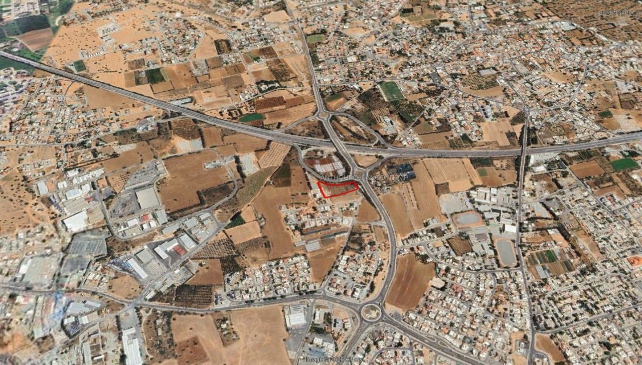 Земля в Лимасоле, Кипр, 6 752 м² - фото 2