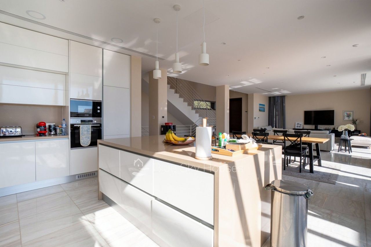 Вилла в Лимасоле, Кипр, 395 м² - фото 12