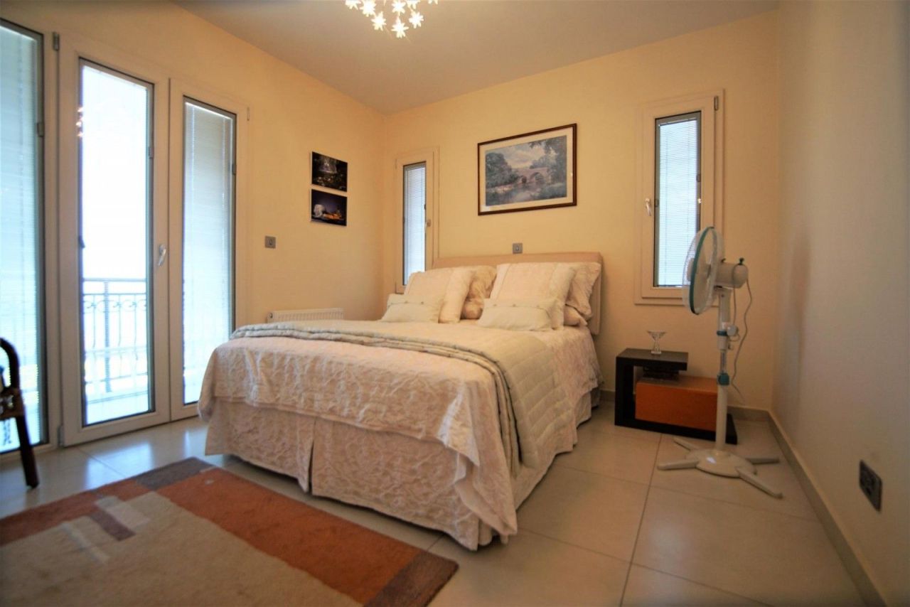 Вилла в Пафосе, Кипр, 320 м² - фото 13