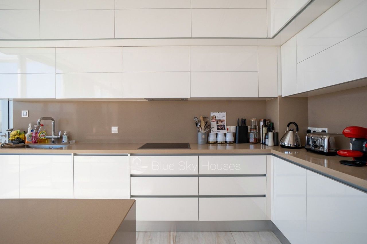 Вилла в Лимасоле, Кипр, 395 м² - фото 15