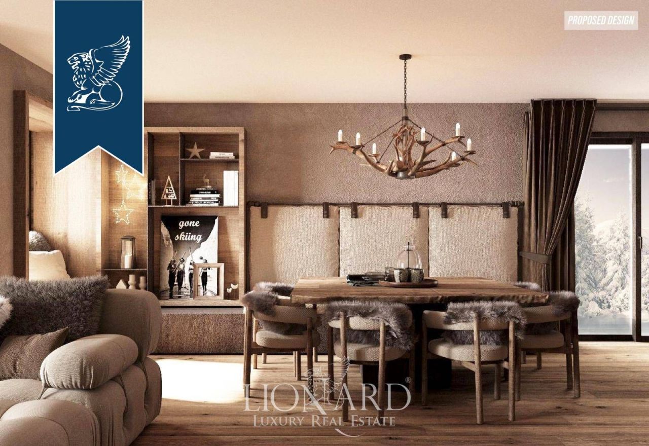 Вилла в Турине, Италия, 215 м² - фото 1