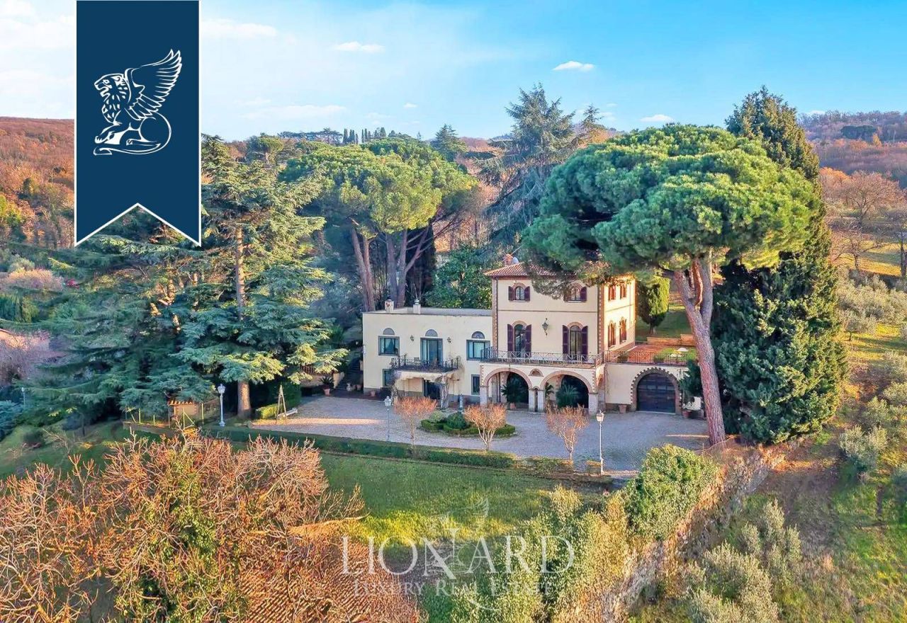 Вилла в Риме, Италия, 600 м² - фото 1