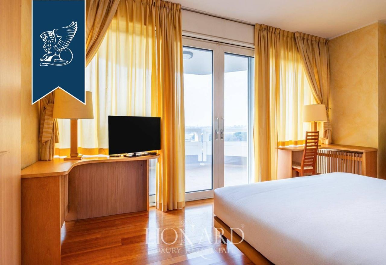 Апартаменты в Милане, Италия, 155 м² - фото 5