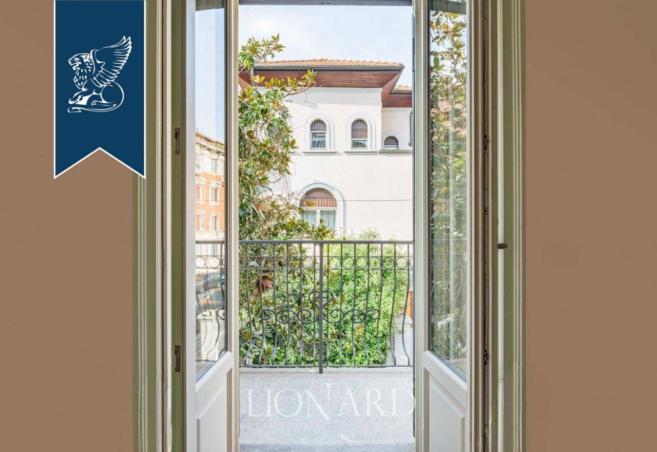 Вилла в Милане, Италия, 350 м² - фото 5