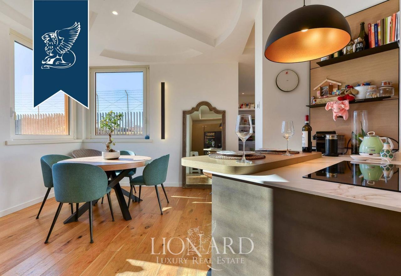 Апартаменты в Риме, Италия, 300 м² - фото 7