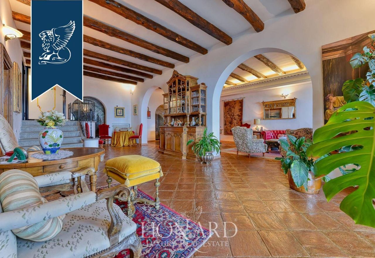 Вилла в Риме, Италия, 600 м² - фото 10