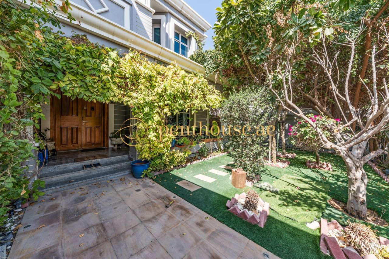 Вилла в Дубае, ОАЭ, 436 м² - фото 2