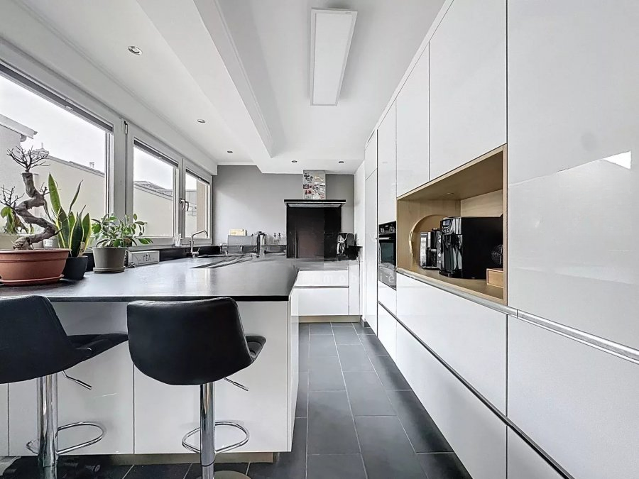 Квартира в Люксембурге, Люксембург, 90 м² - фото 1