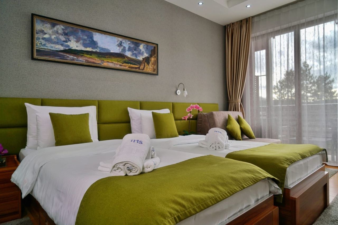 Отель, гостиница в Златиборе, Сербия, 1 300 м² - фото 2