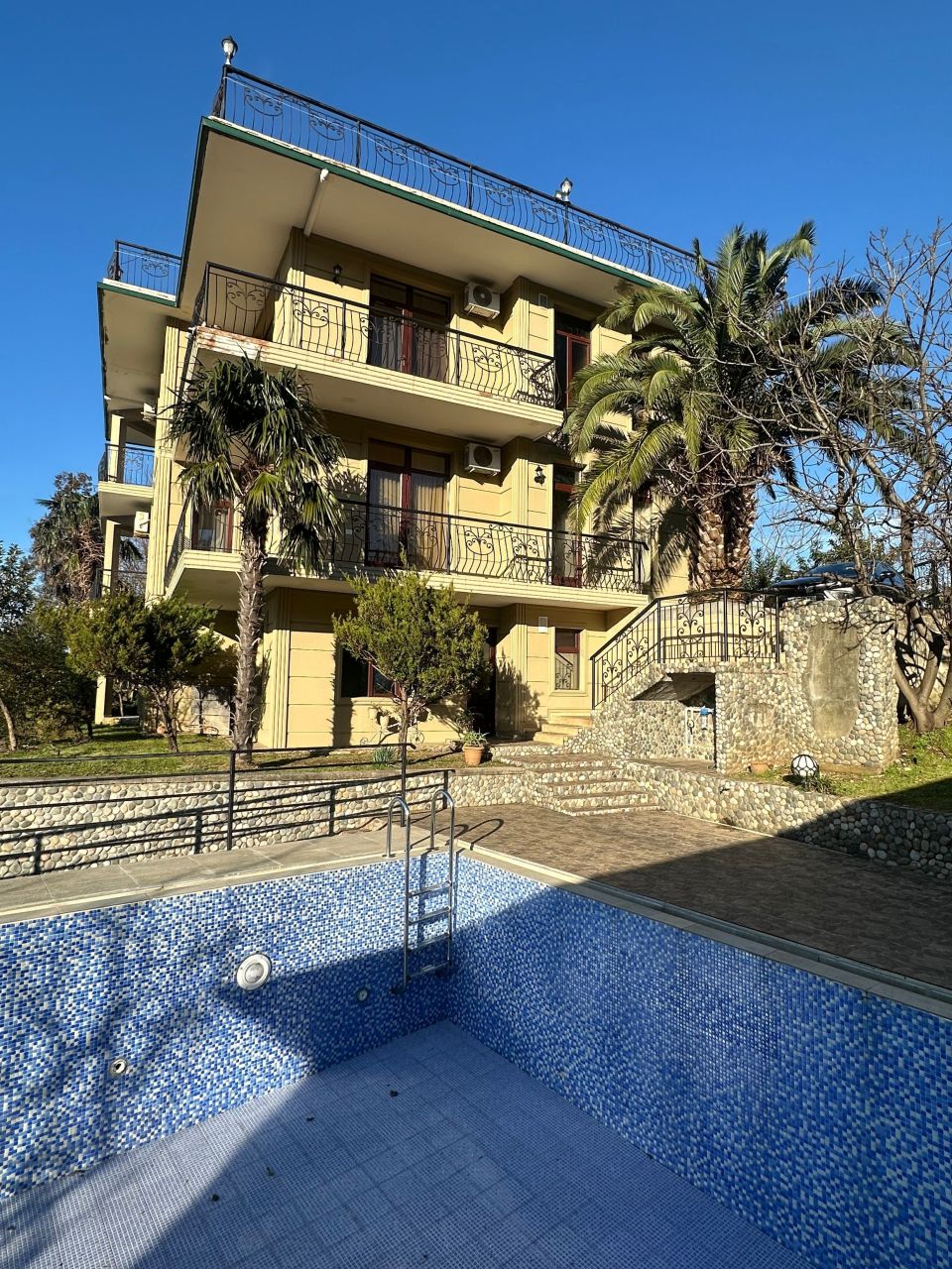 Вилла в Батуми, Грузия, 650 м² - фото 1