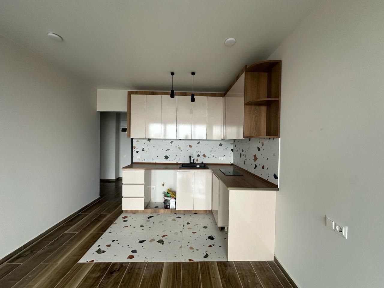 Квартира в Батуми, Грузия, 50 м² - фото 1