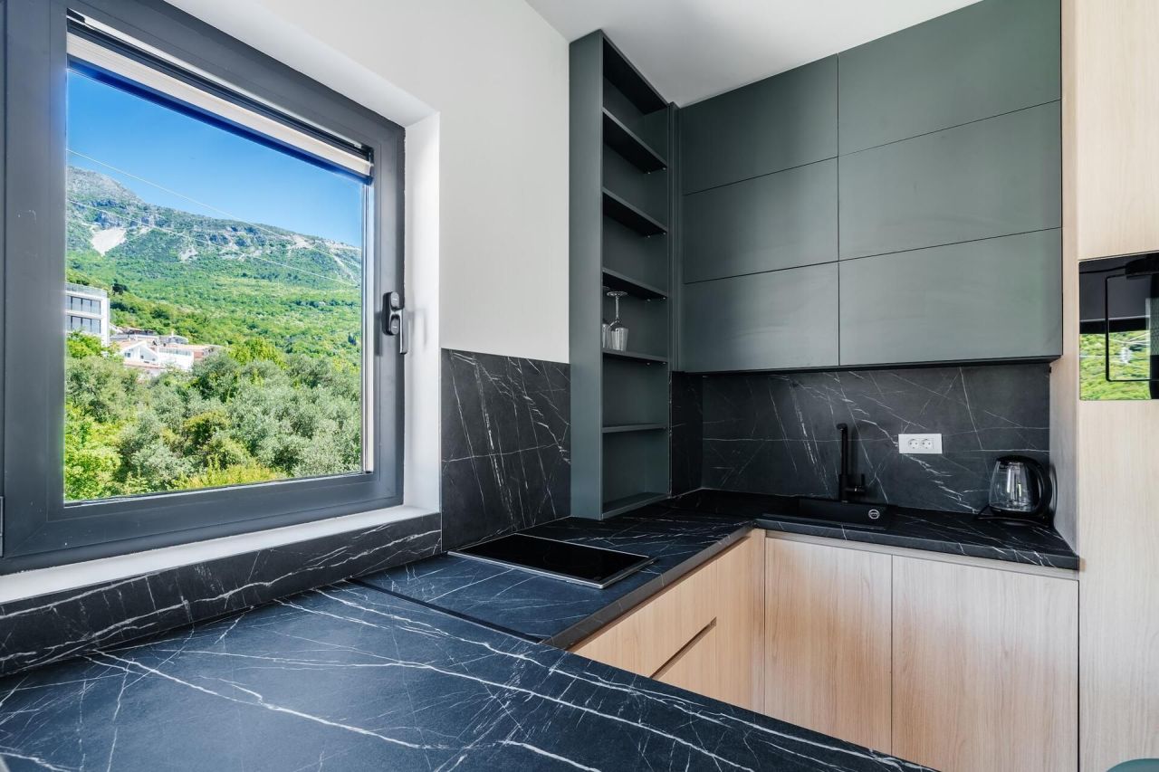 Квартира в Будве, Черногория, 29 м² - фото 10