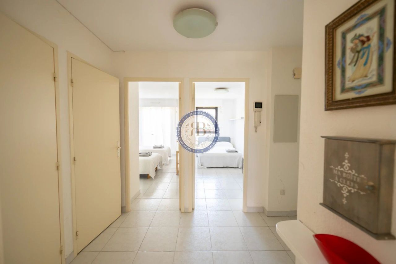 Квартира в Больё-сюр-Мер, Франция, 55 м² - фото 10