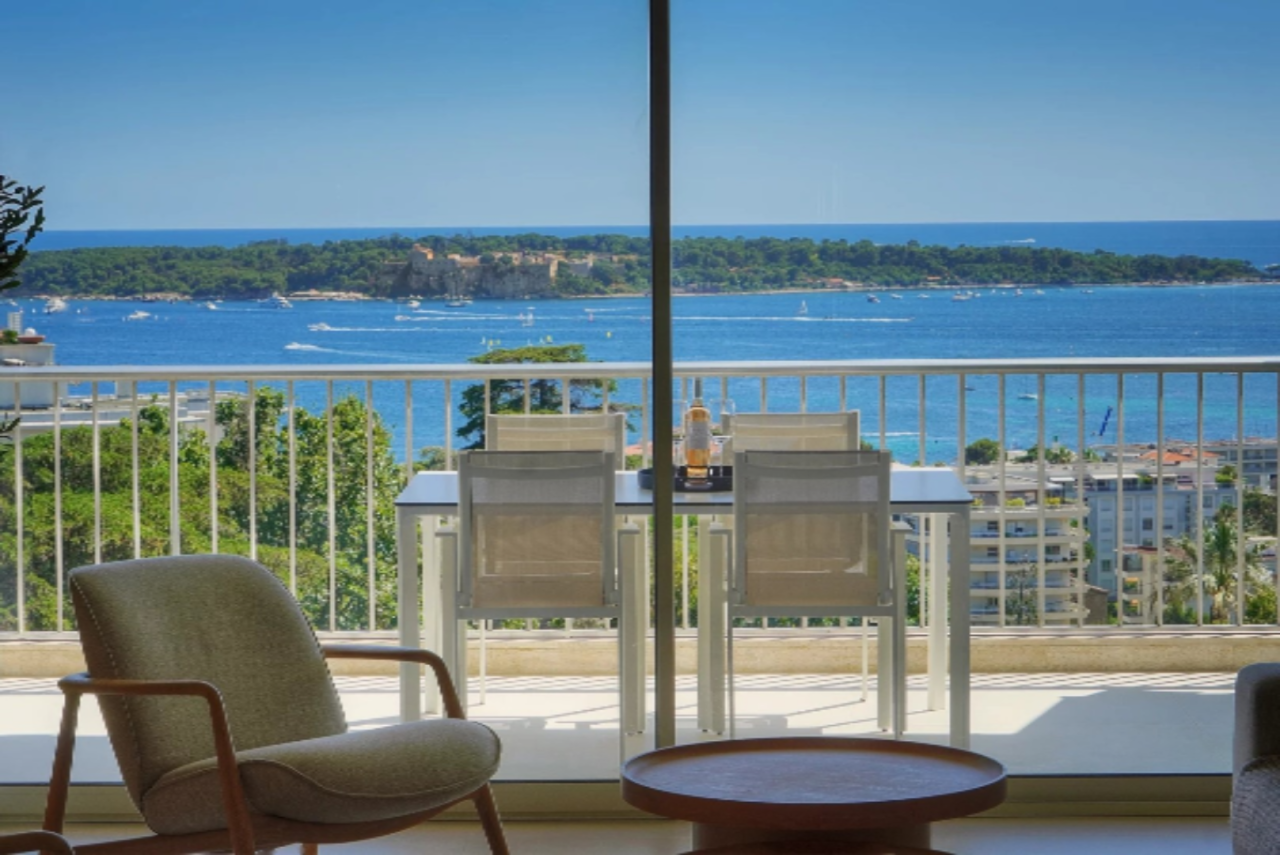 Квартира в Каннах, Франция, 105 м² - фото 1