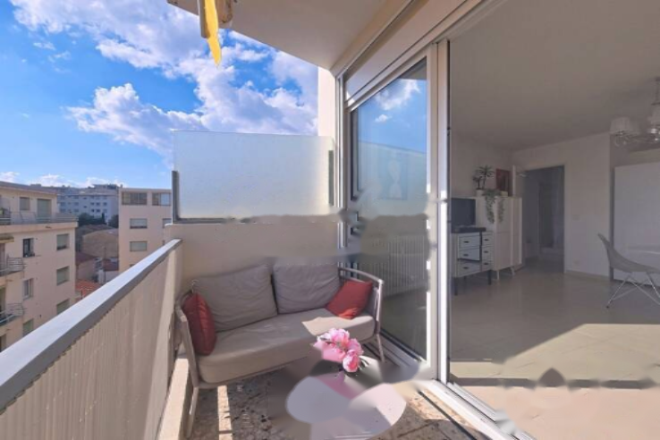 Квартира в Каннах, Франция, 49 м² - фото 1