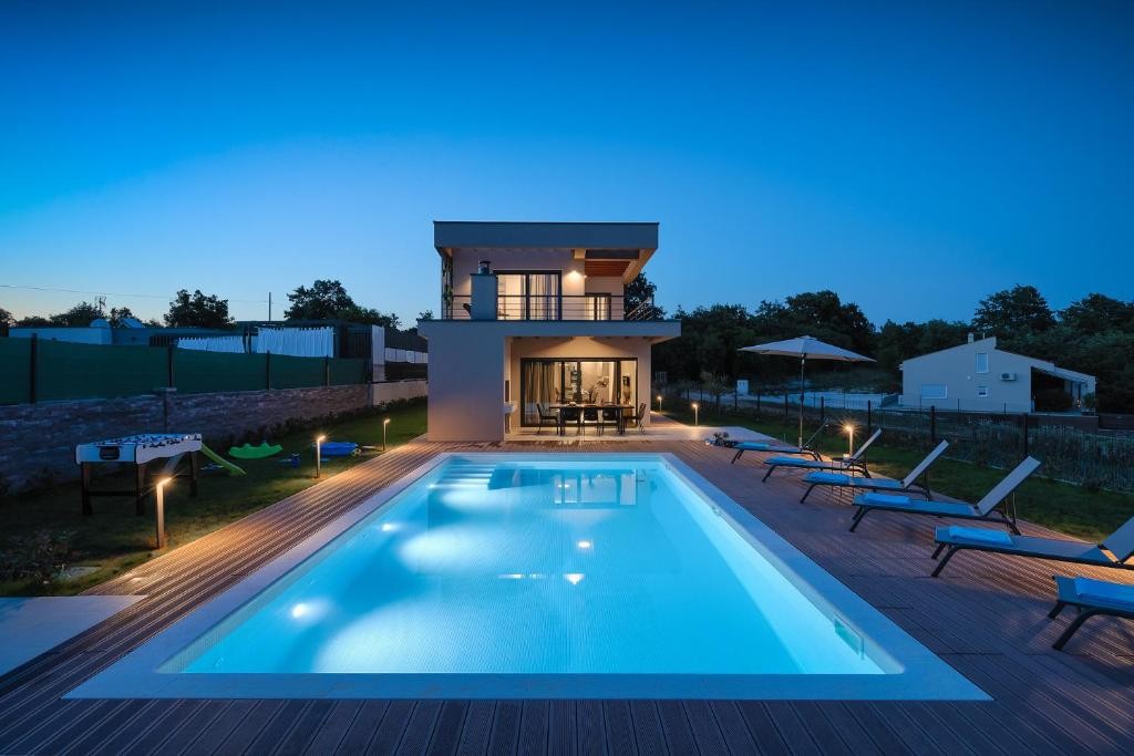 Дом в Светвинченате, Хорватия, 272 м² - фото 3